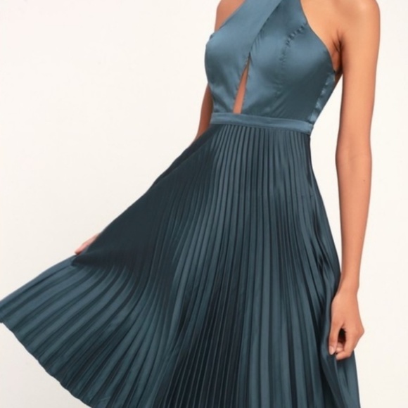 Ryse The Label Pia Pleated Dress Size M - Picture 5 of 12